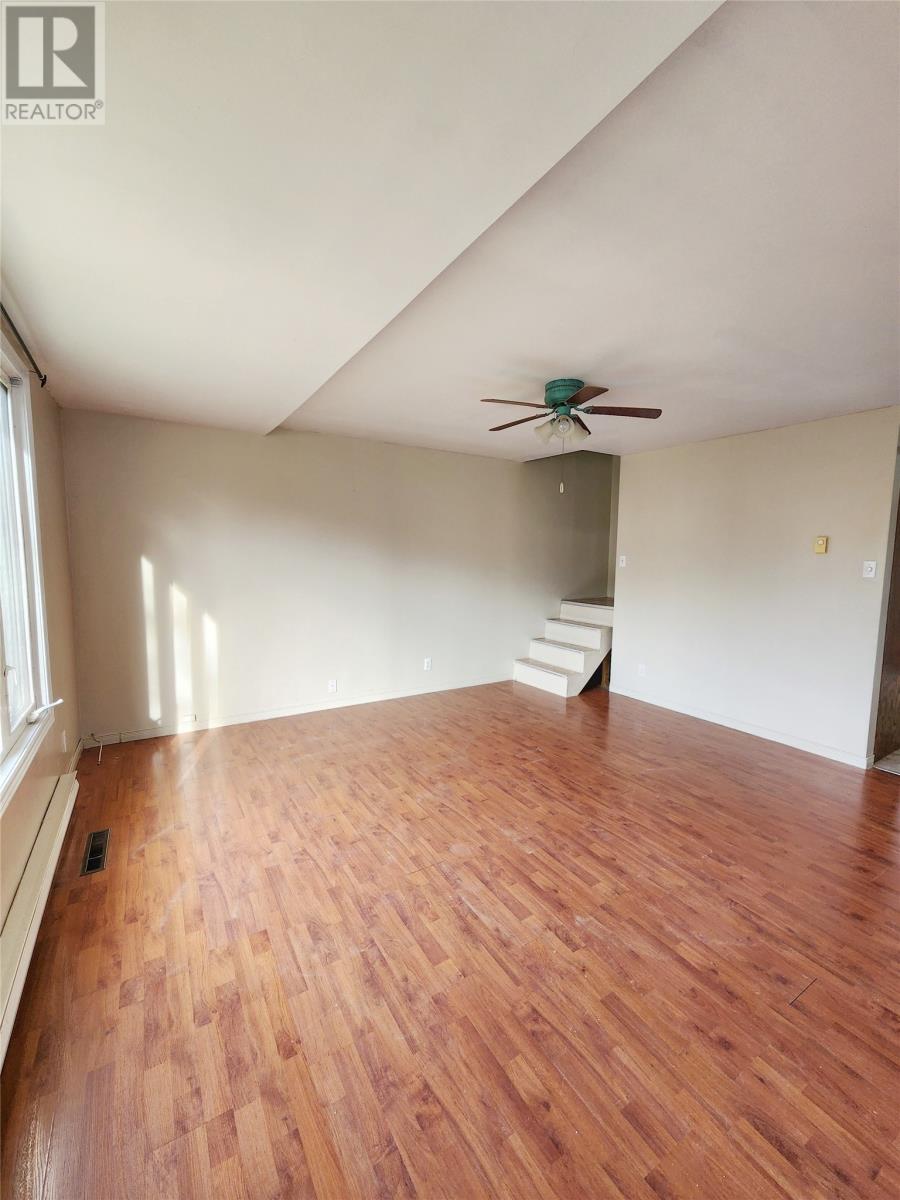 211 Main Street - 10