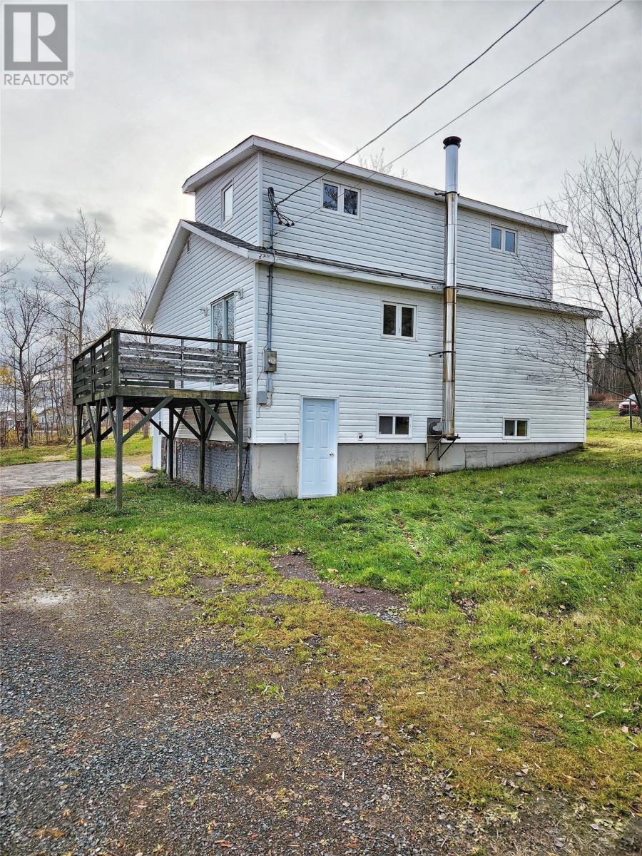 211 Main Street - 2