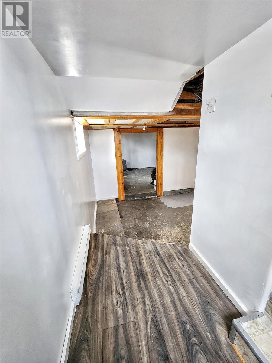 211 Main Street - 22