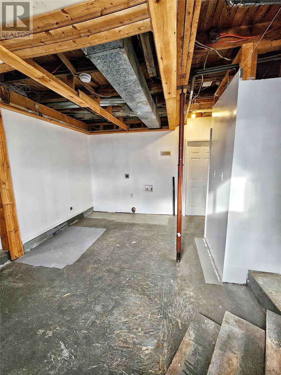 211 Main Street - 23