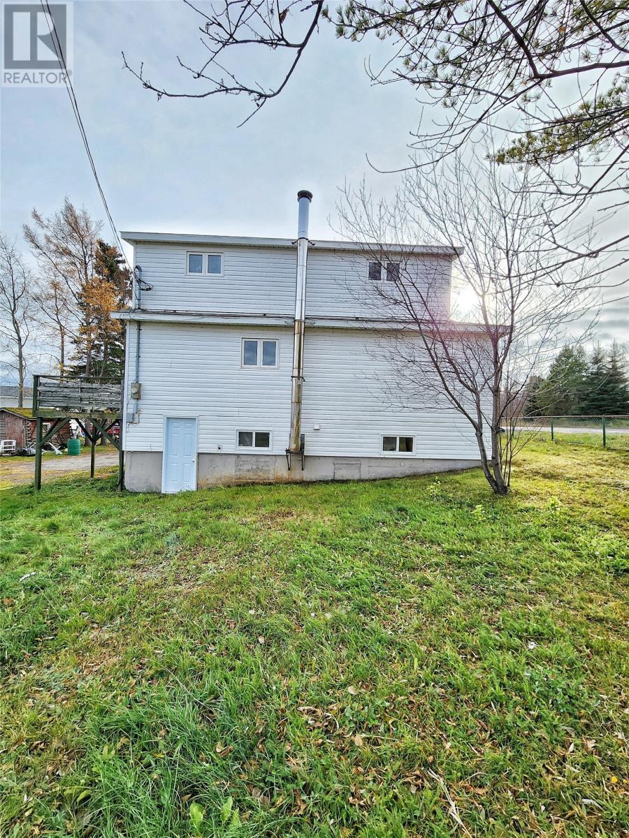 211 Main Street - 4