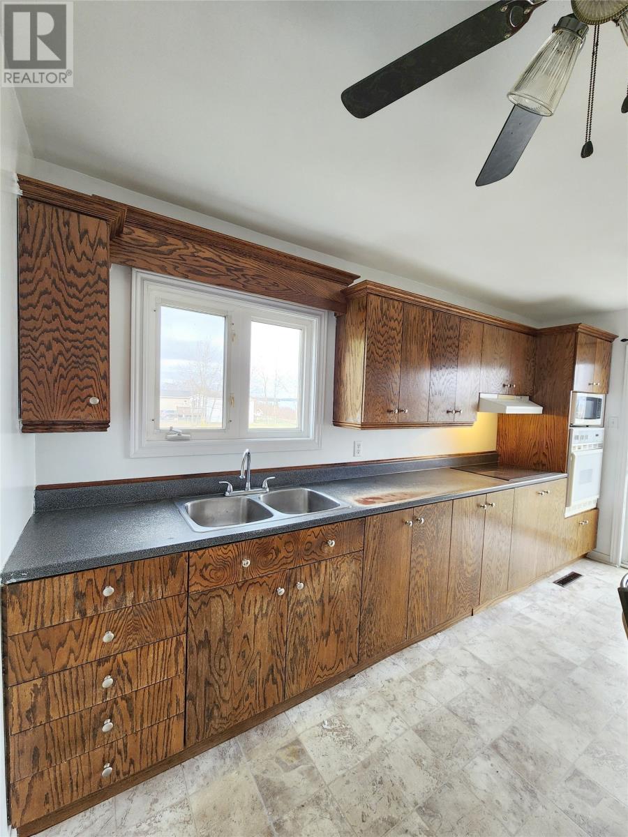 211 Main Street - 6