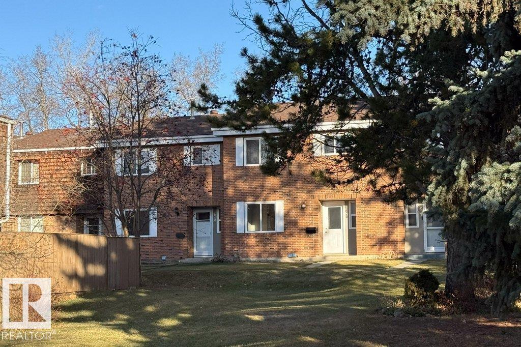 68 GREAT OAKS, Sherwood Park