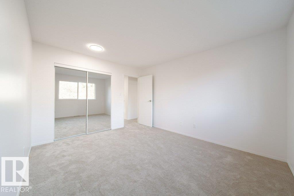 68 GREAT OAKS, Sherwood Park