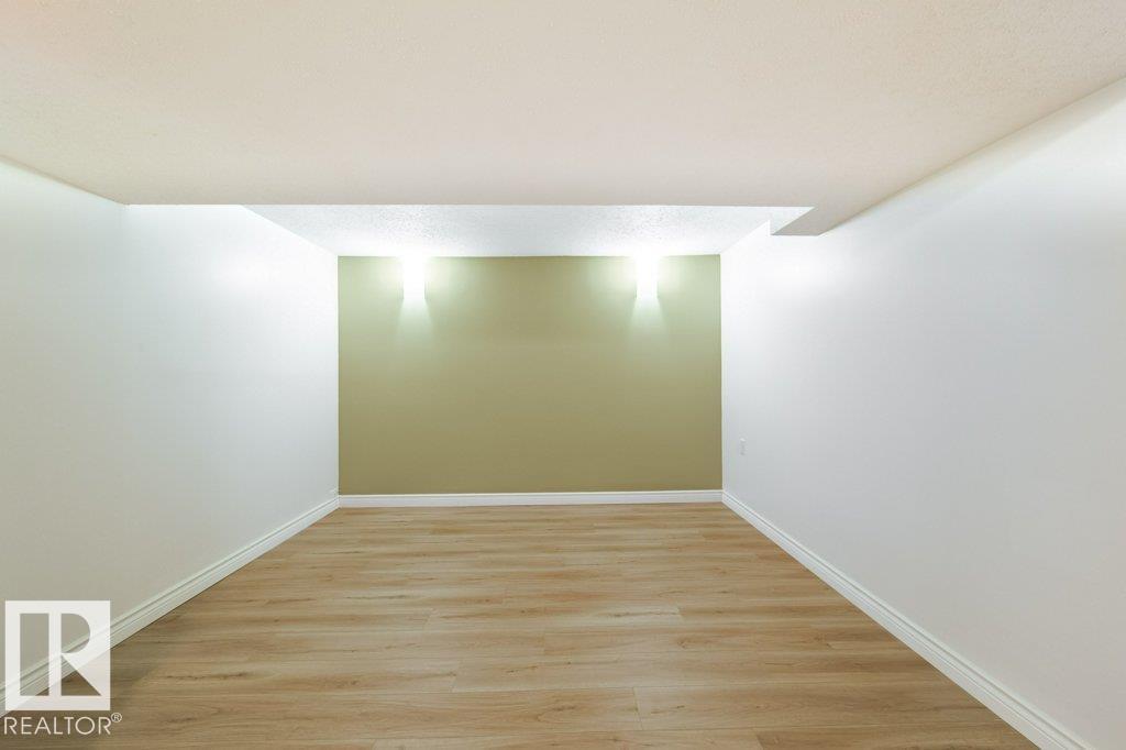 68 GREAT OAKS, Sherwood Park