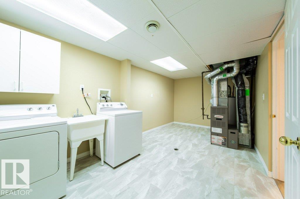 68 GREAT OAKS, Sherwood Park