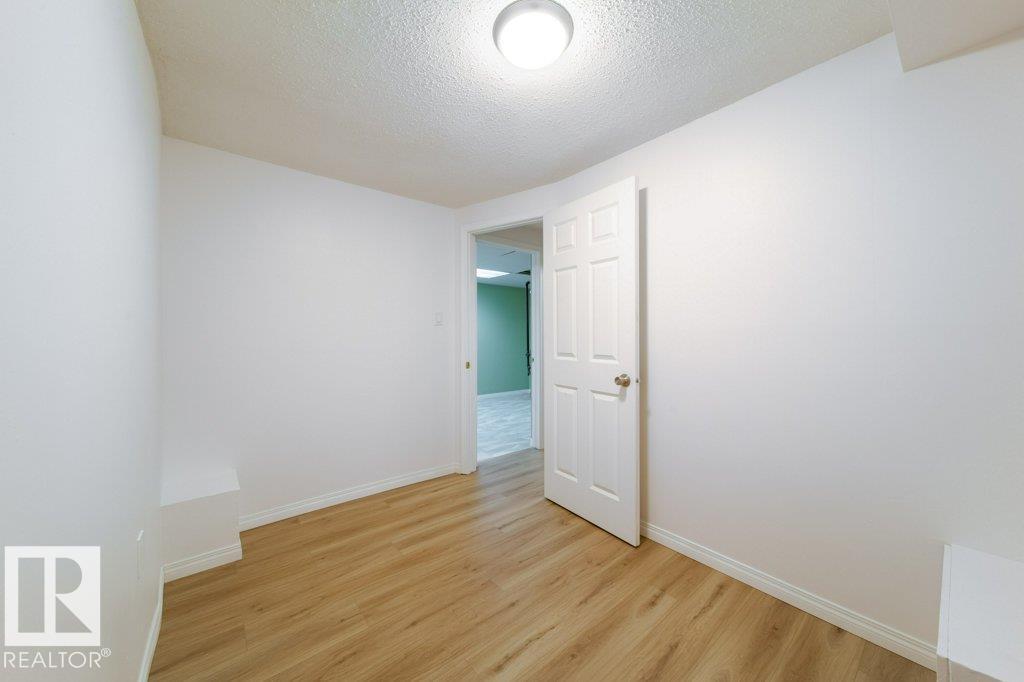 68 GREAT OAKS, Sherwood Park