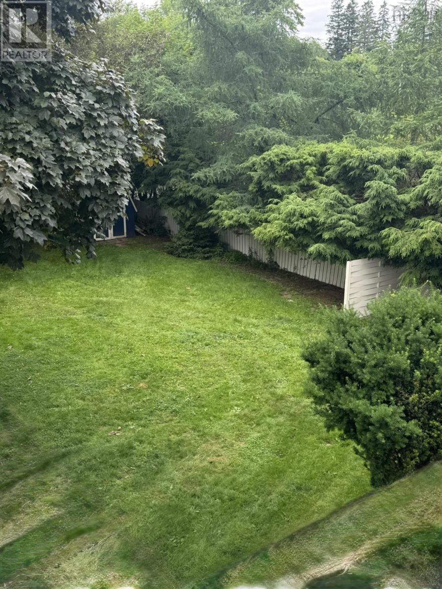 Property 9 of 44 of 70 Victoria Road