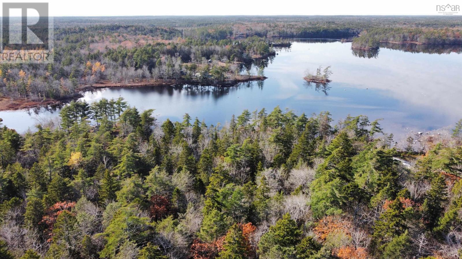 Property 3 of 21 of 2 Oak Hill Road