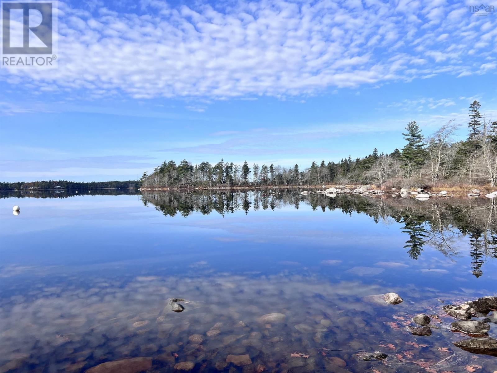 Property 5 of 21 of 2 Oak Hill Road