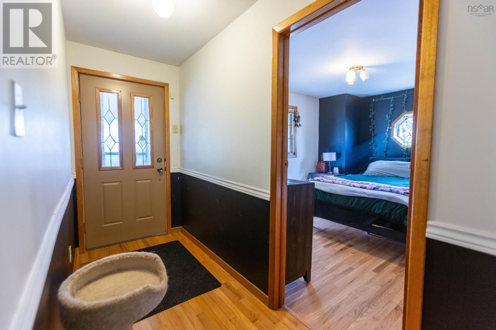 Property 23 of 33 of 67 Charles Street