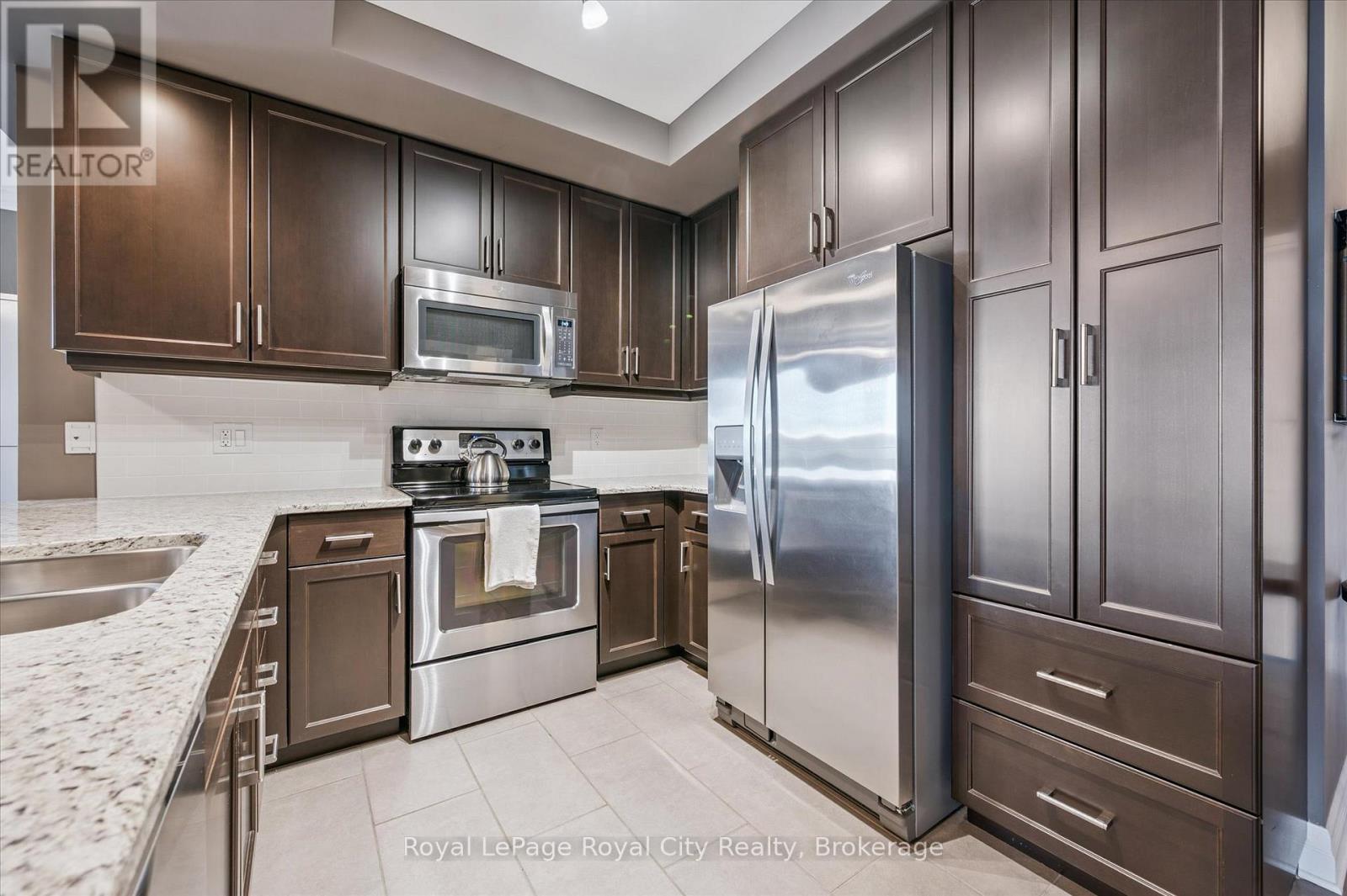 #606 160 MACDONELL STREET - 15