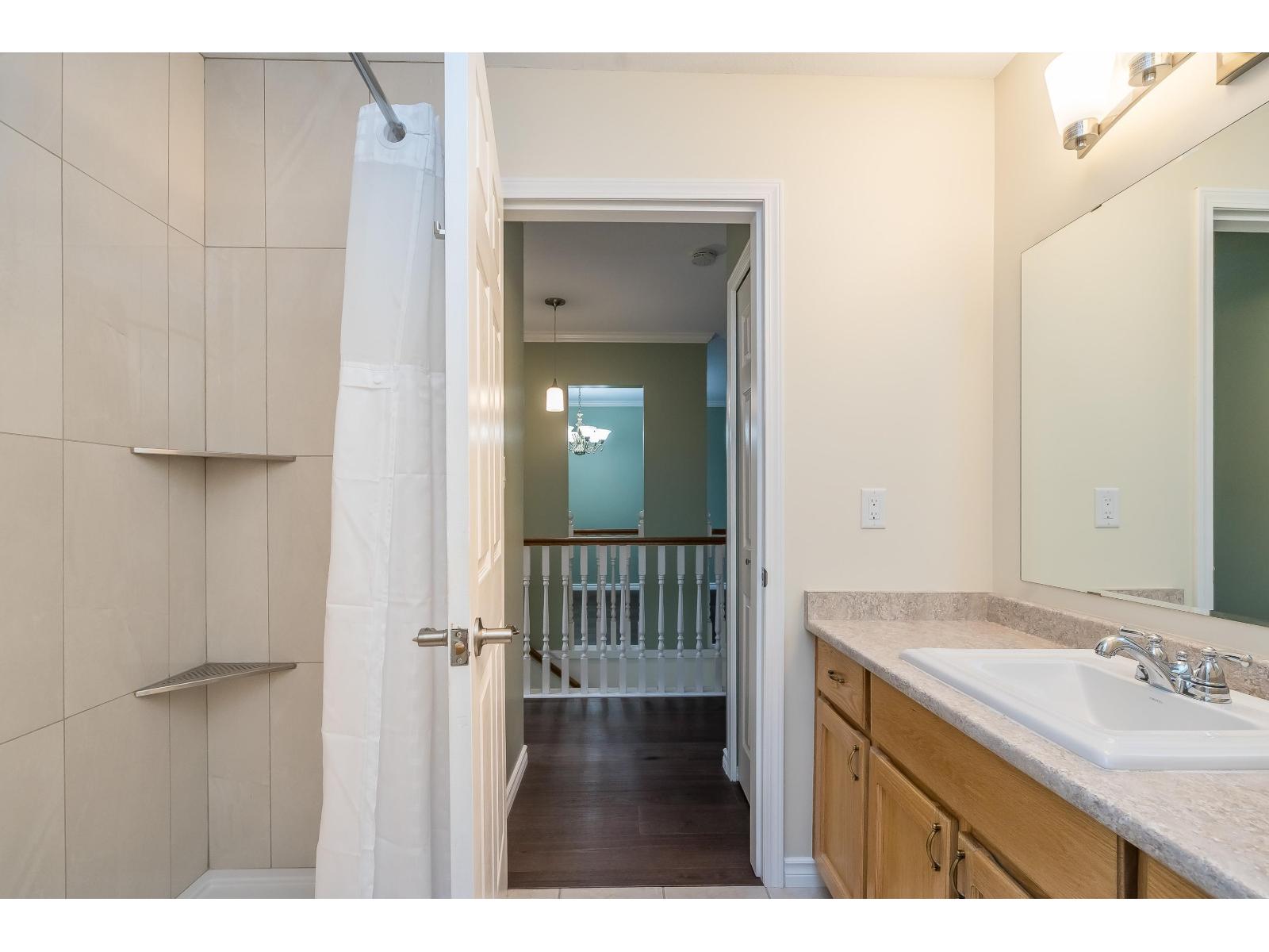 4 2989 TRAFALGAR STREET, Abbotsford