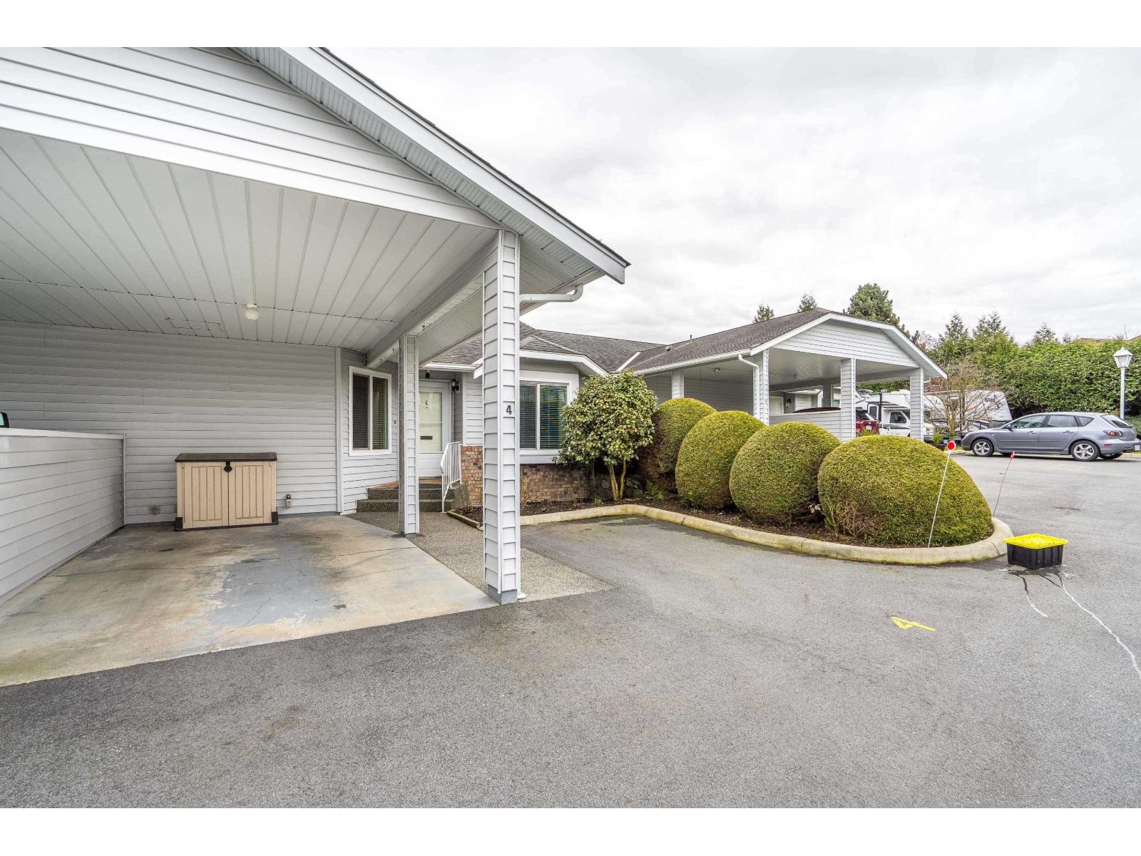 4 2989 TRAFALGAR STREET, Abbotsford