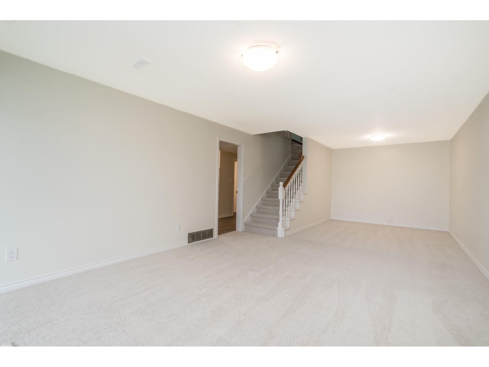 4 2989 TRAFALGAR STREET, Abbotsford