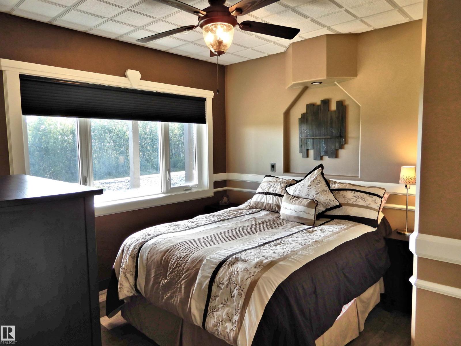 5208 TWP ROAD 505, Rural Parkland County