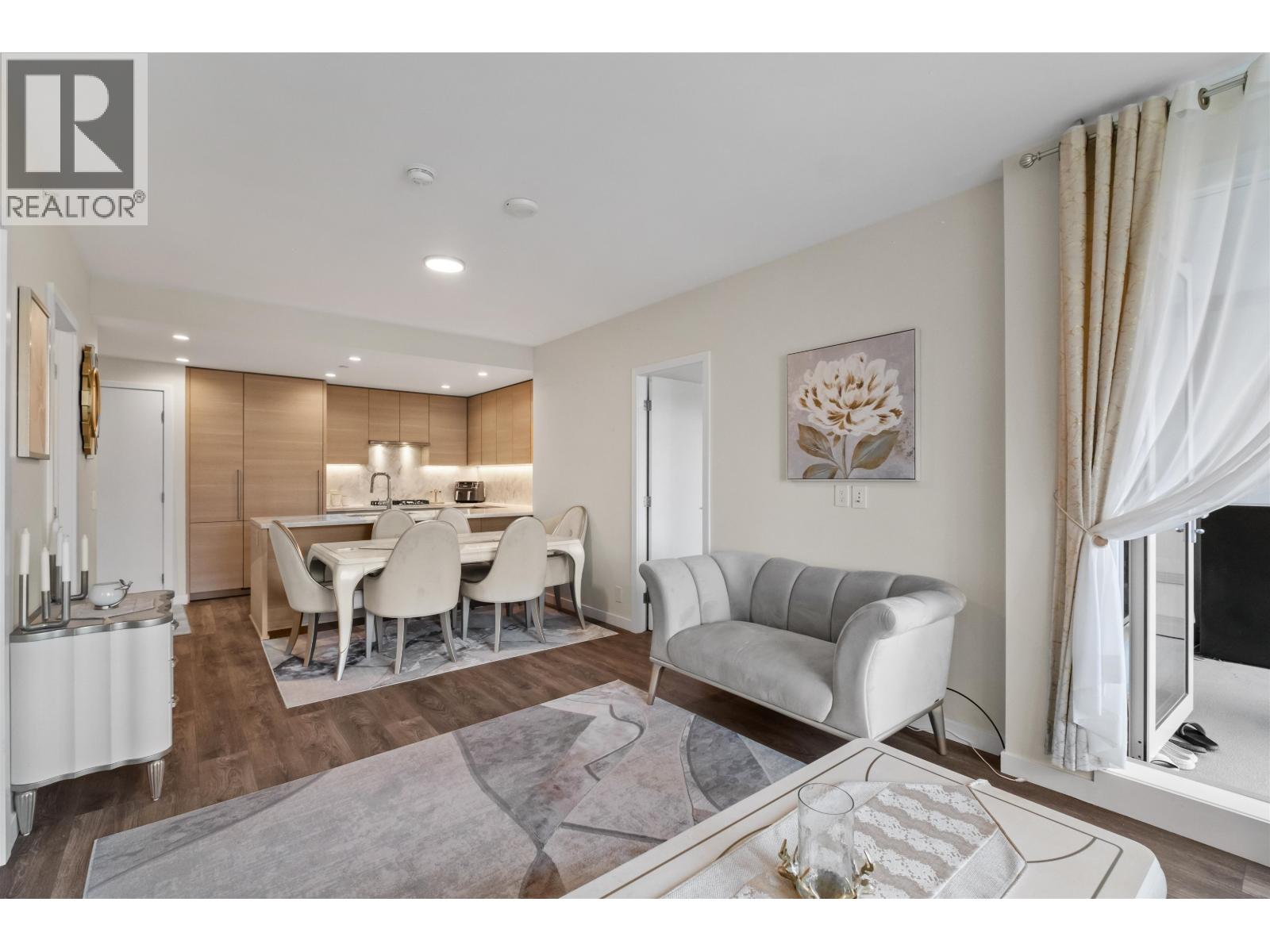 1601 305 MORRISSEY ROAD, Port Moody