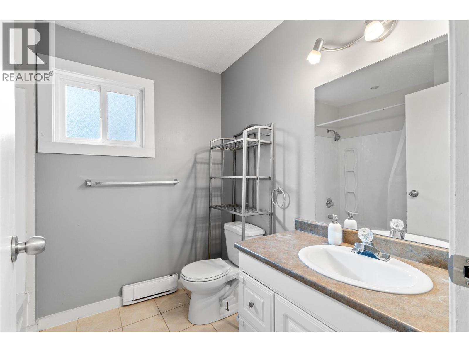 1605 SUMMIT Drive Unit# 64, Kamloops