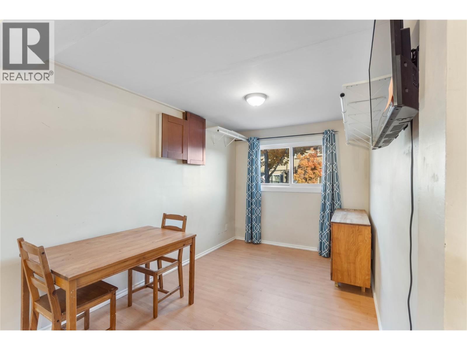 1605 SUMMIT Drive Unit# 64, Kamloops