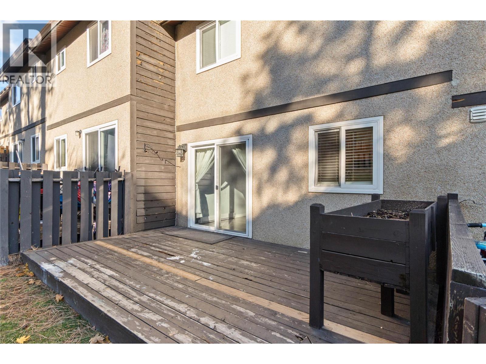 1605 SUMMIT Drive Unit# 64, Kamloops