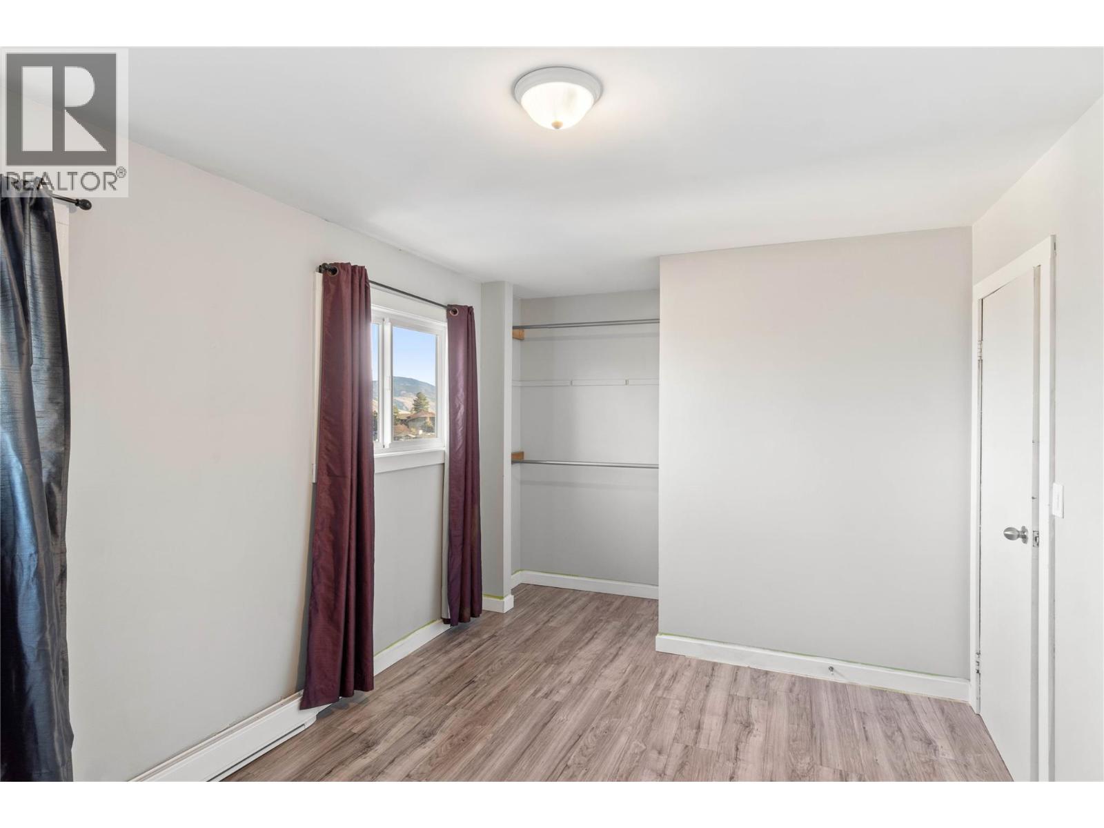 1605 SUMMIT Drive Unit# 64, Kamloops