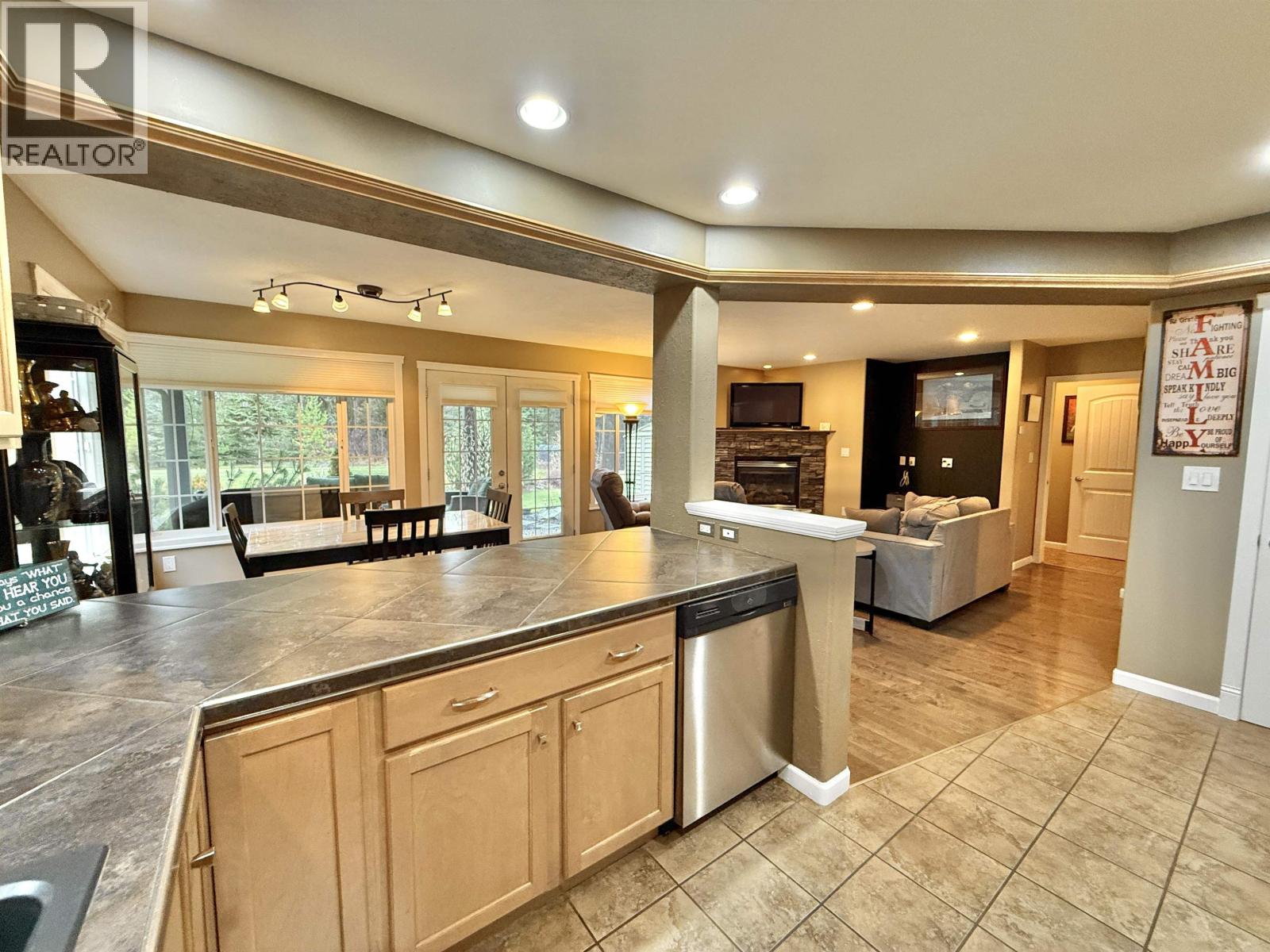 651 WESTLAND CLOSE CRESCENT, Quesnel