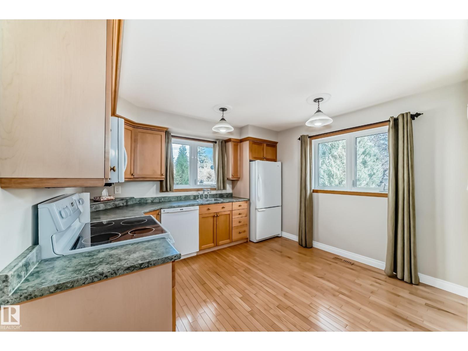 13 ROSEWOOD PL, Sherwood Park