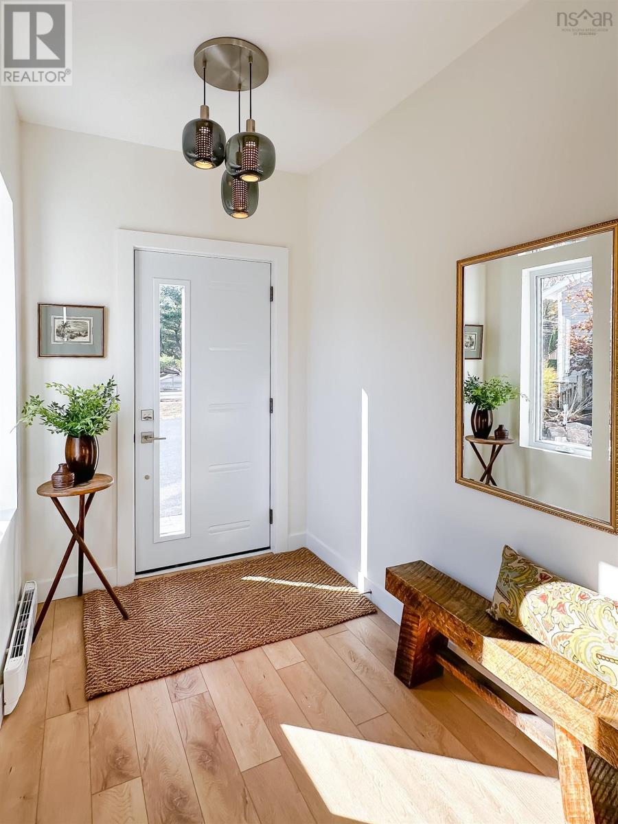 Property 5 of 43 of 298 Lamont Road