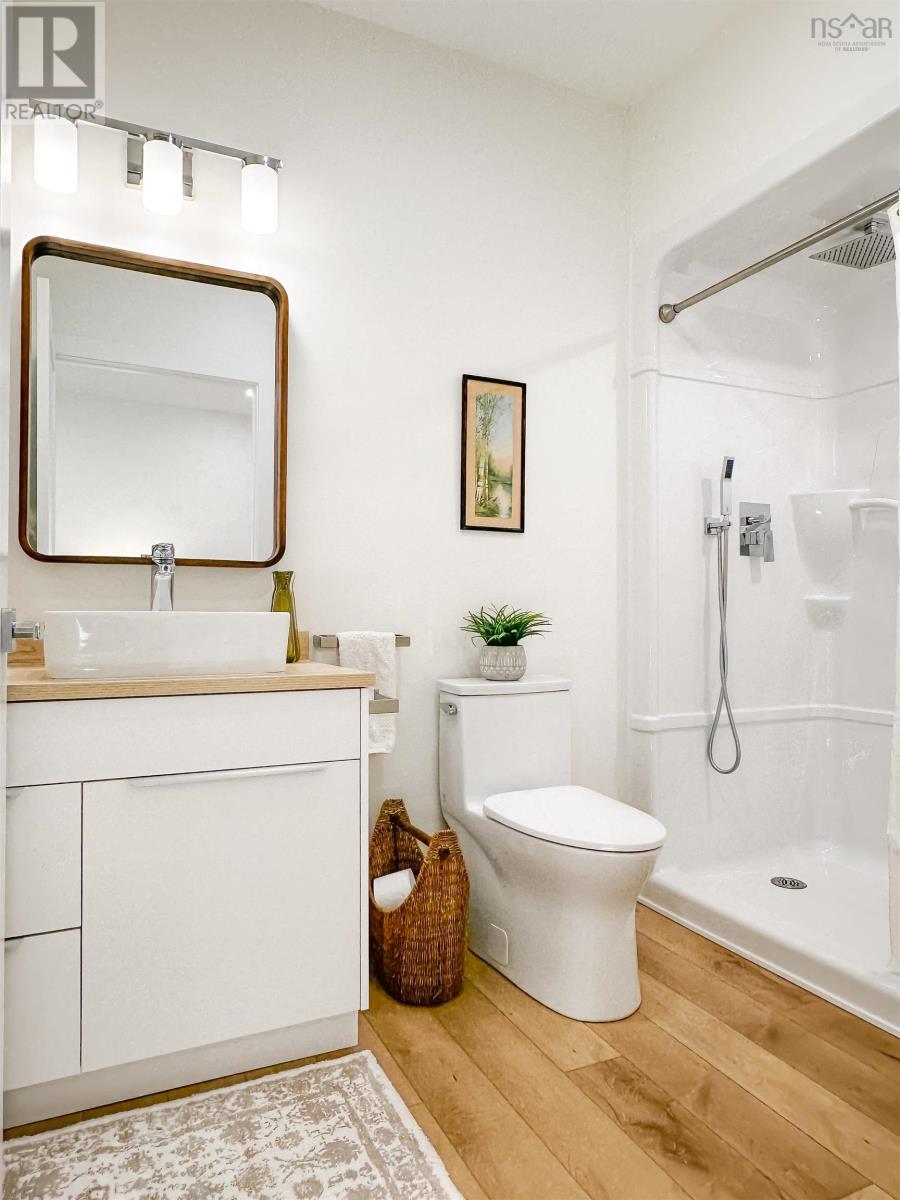 Property 13 of 40 of 300 Lamont Road