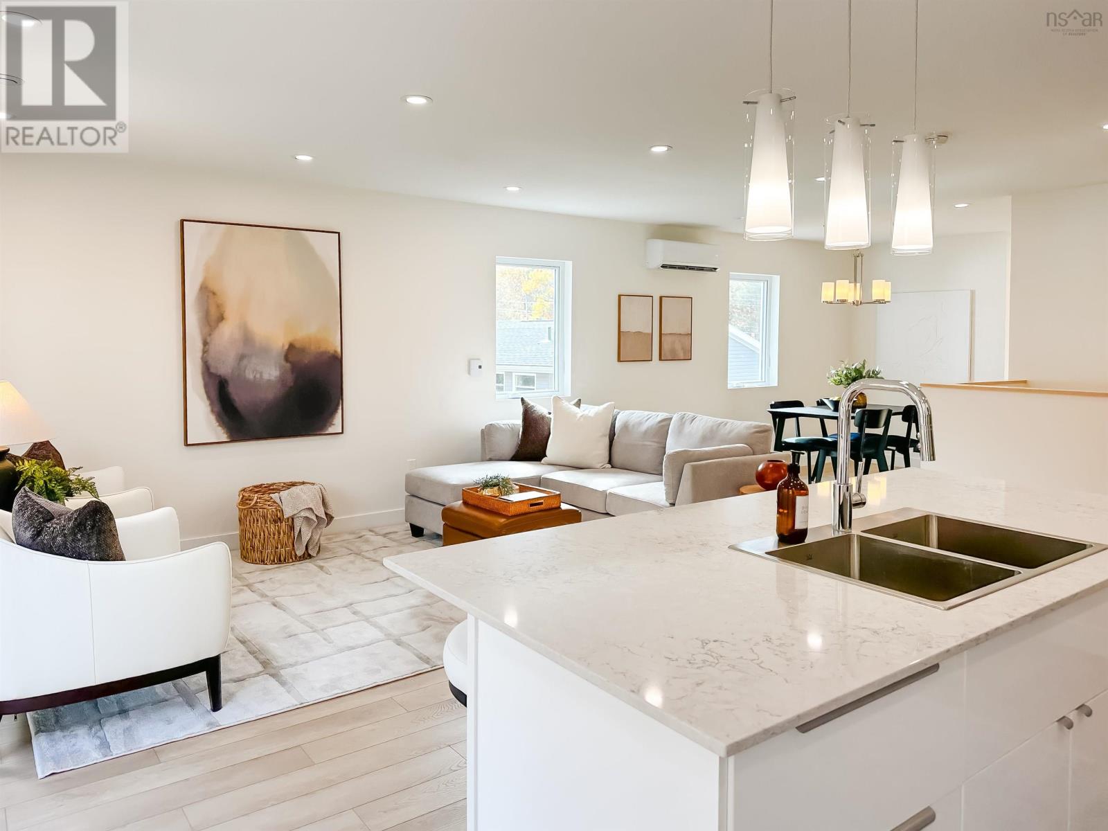 Property 20 of 40 of 300 Lamont Road