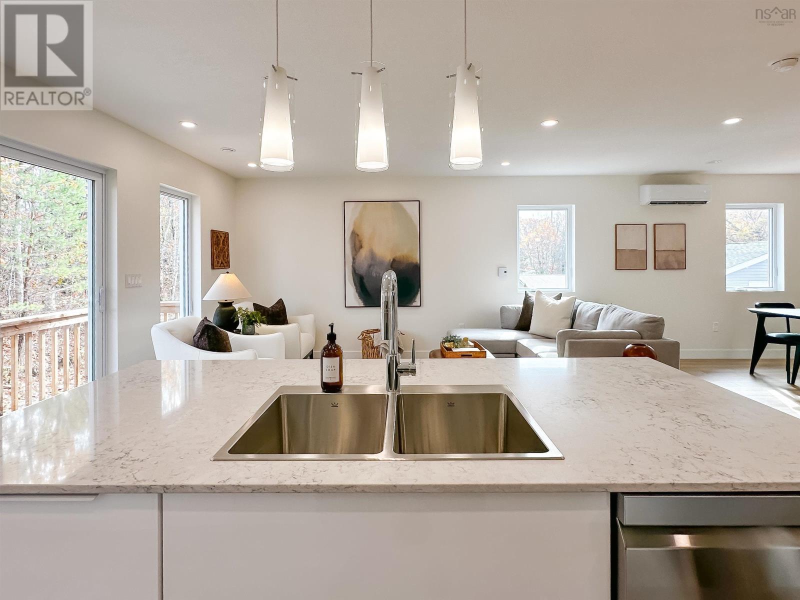 Property 21 of 40 of 300 Lamont Road