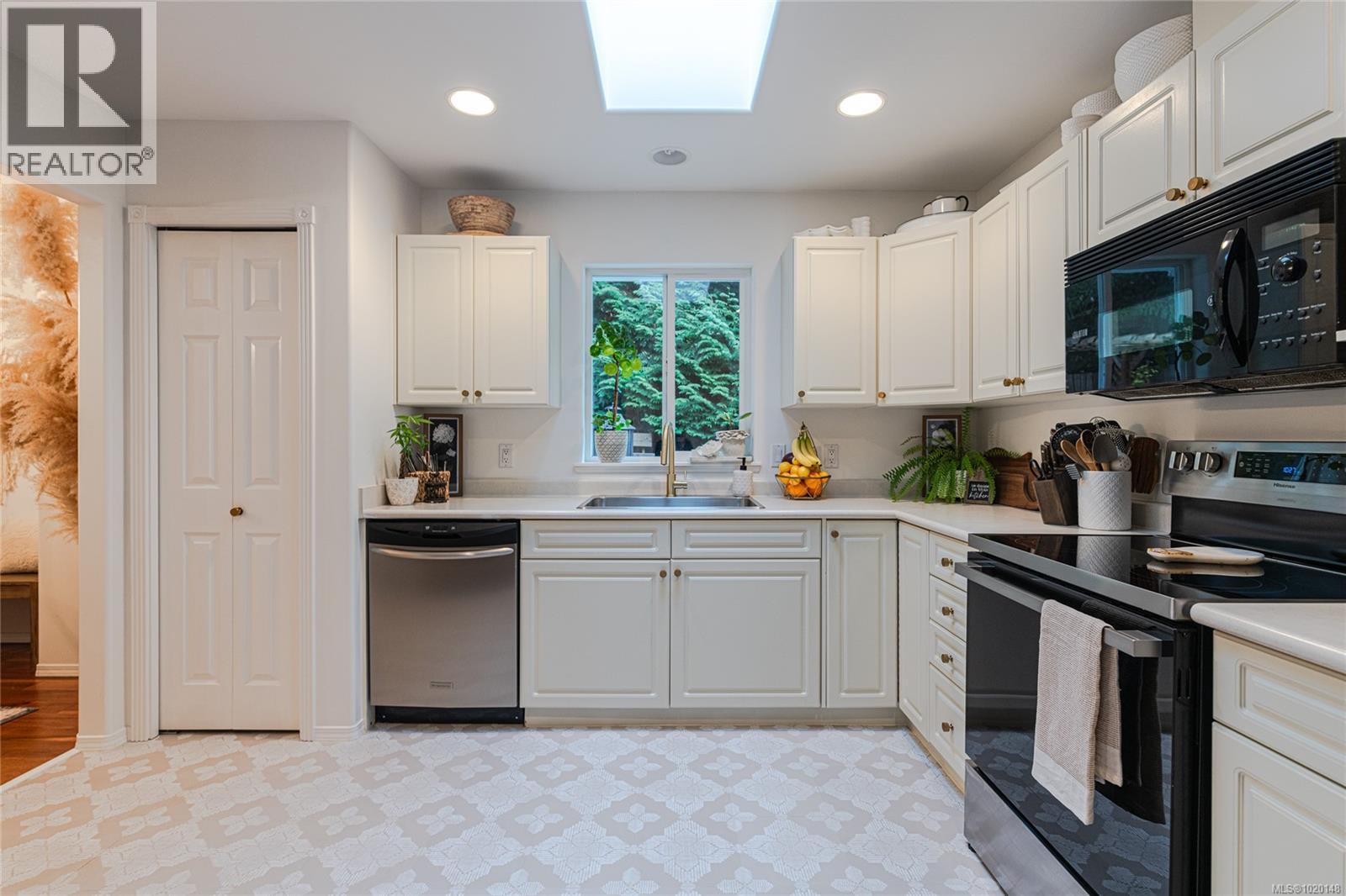 1222 Braithwaite Dr, Cobble Hill