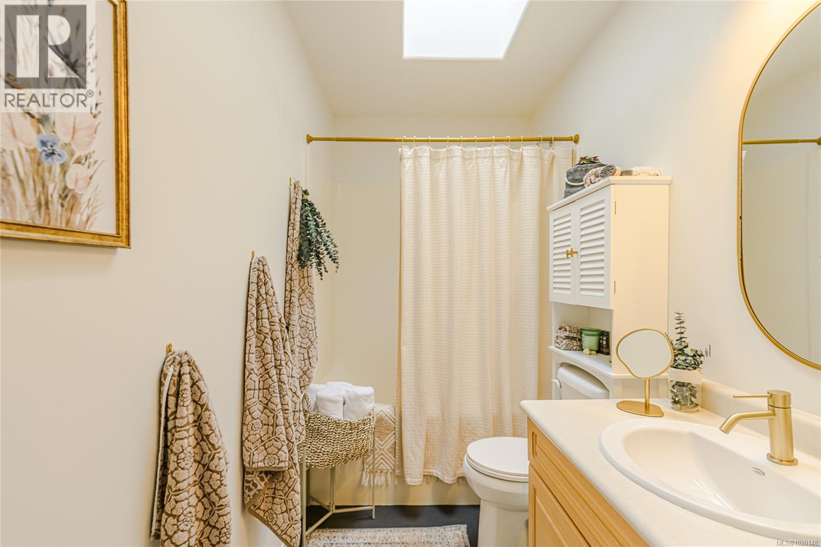 1222 Braithwaite Dr, Cobble Hill