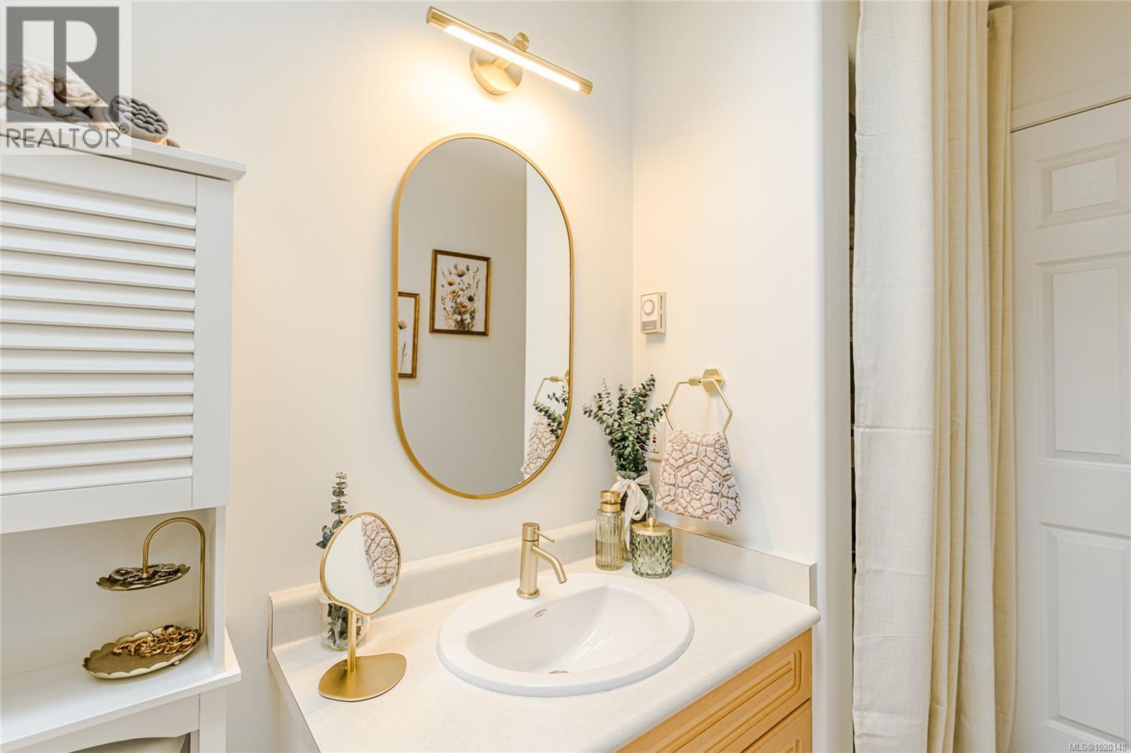 1222 Braithwaite Dr, Cobble Hill