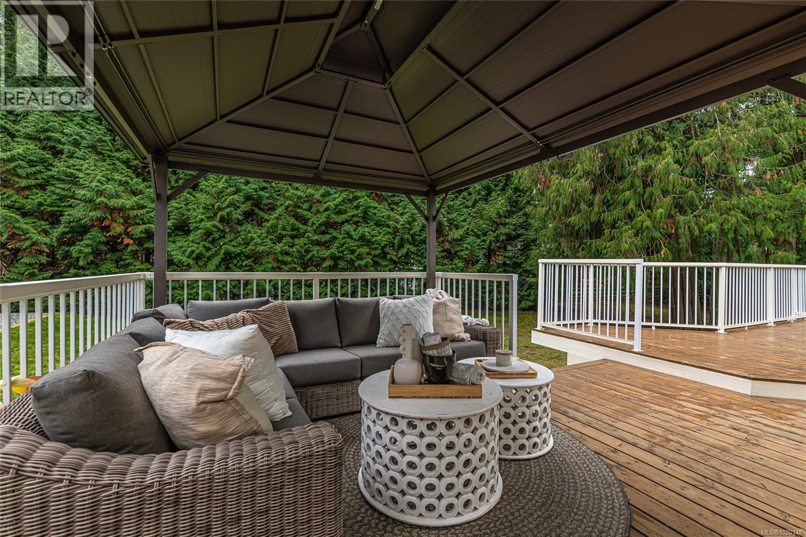 1222 Braithwaite Dr, Cobble Hill