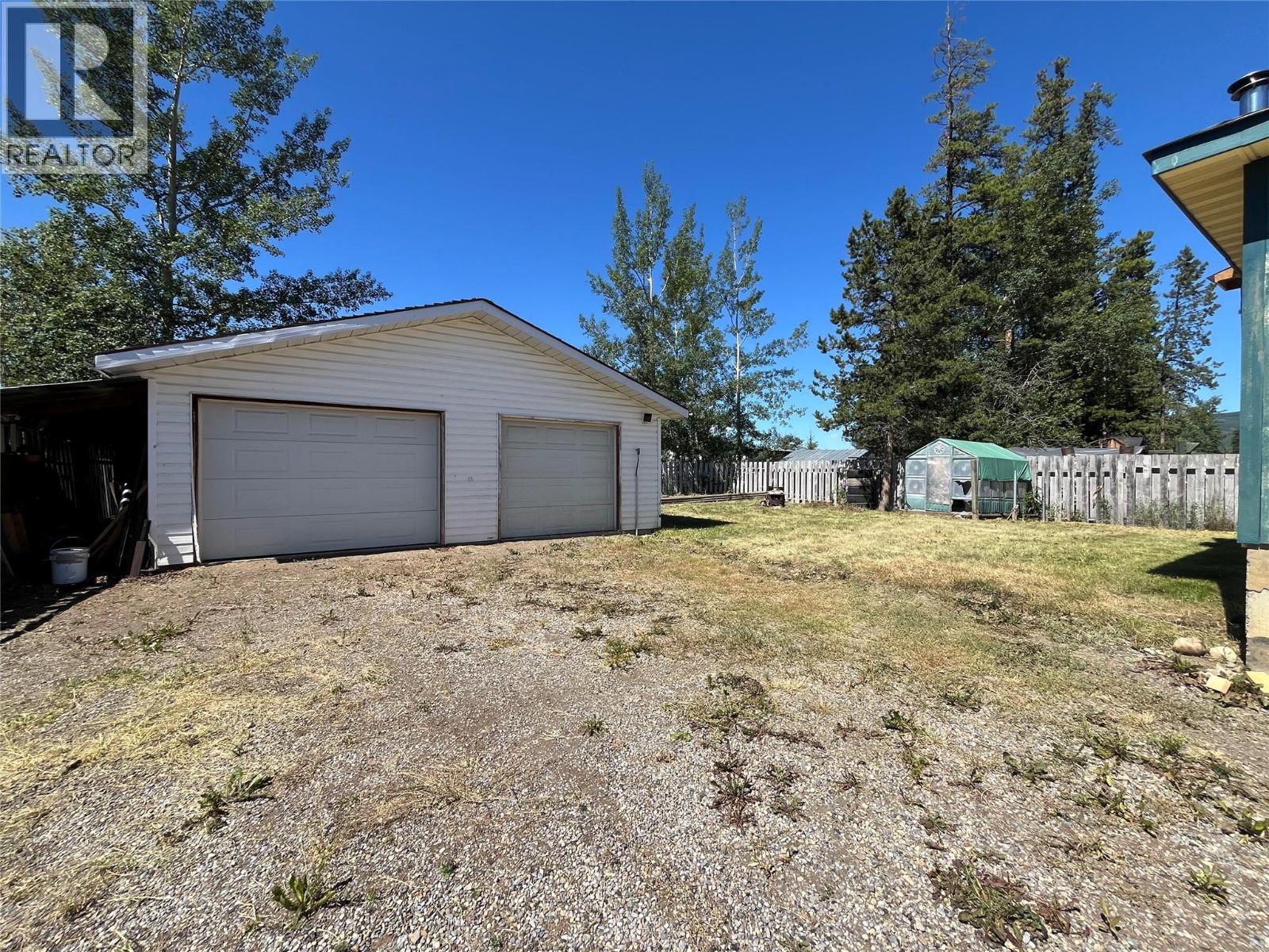 132 SPRUCE Avenue, Tumbler Ridge