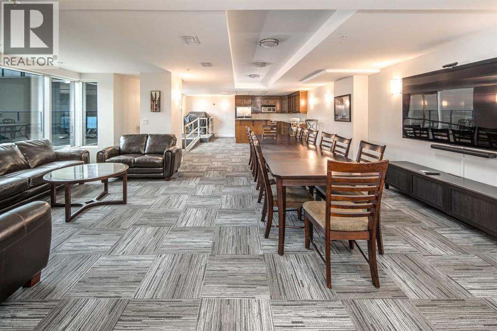 Single Family House for Sale in    Avenue SW Downtown Commercial Core Calgary 