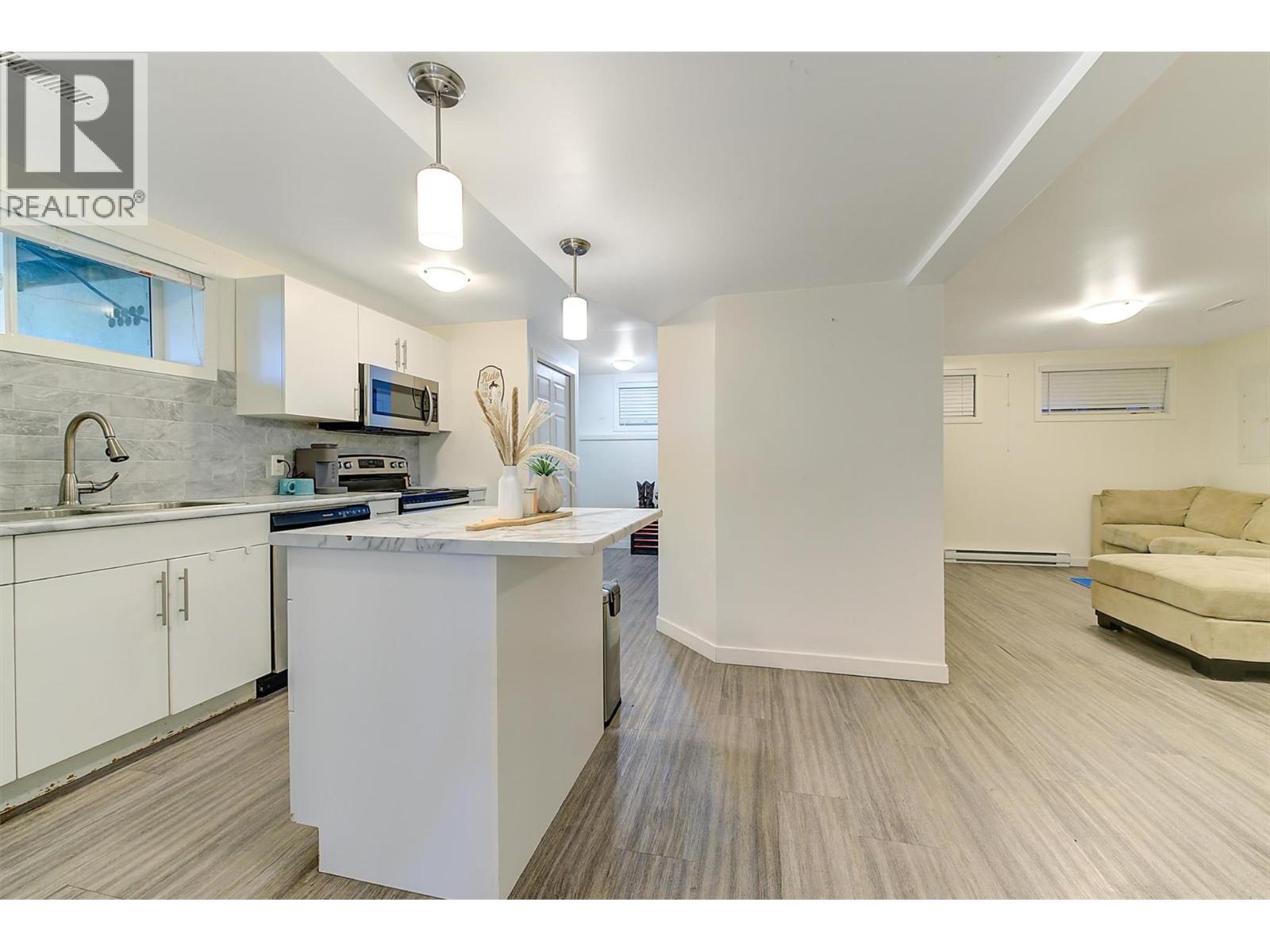  280 Dougall Road South, Kelowna