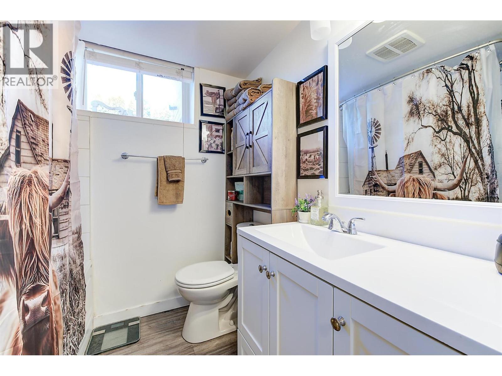  280 Dougall Road South, Kelowna