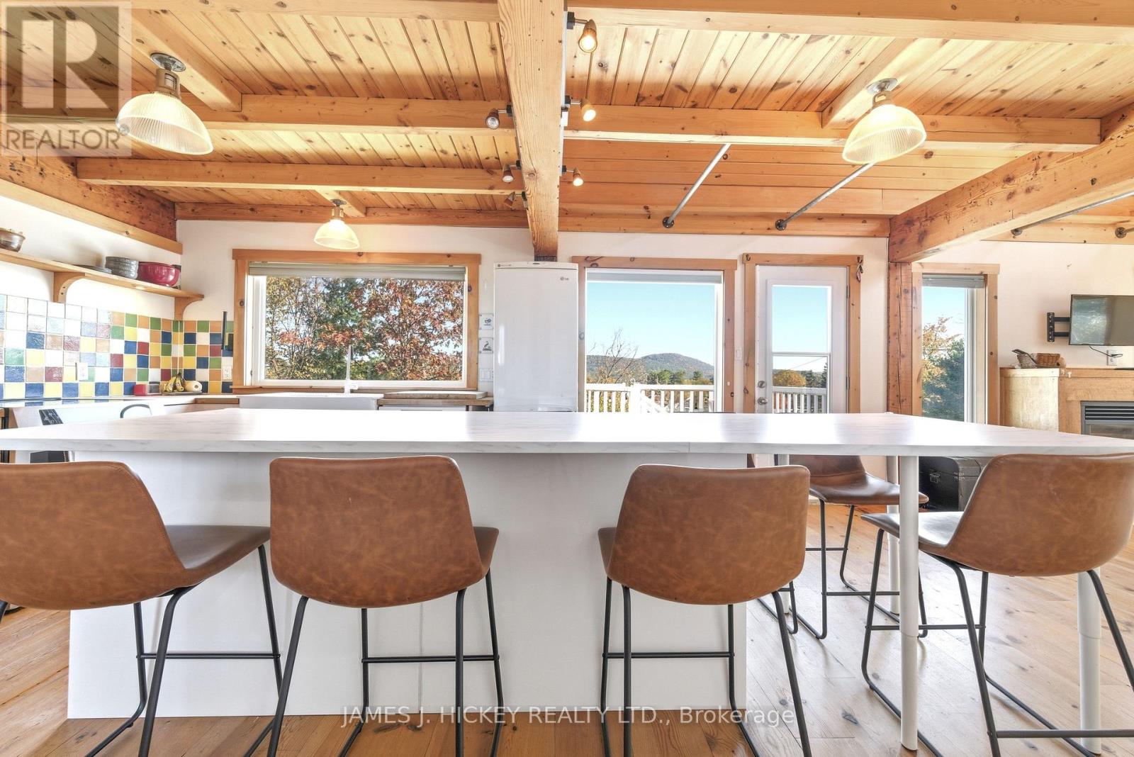 120 DEEP RIVER ROAD - 9