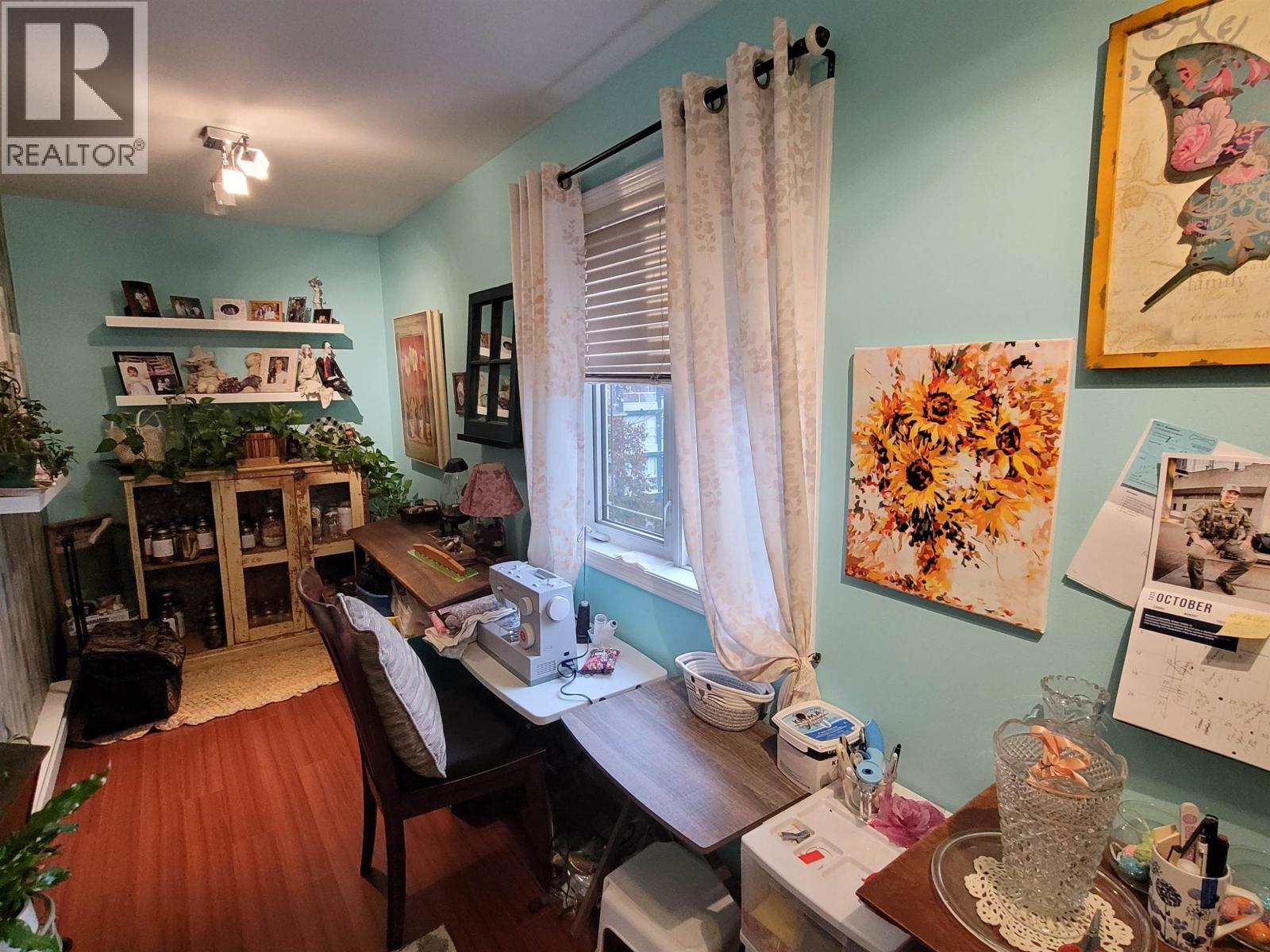 301 1693 6TH AVENUE, Prince George