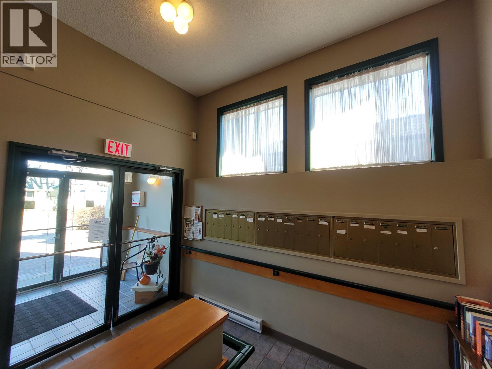 301 1693 6TH AVENUE, Prince George