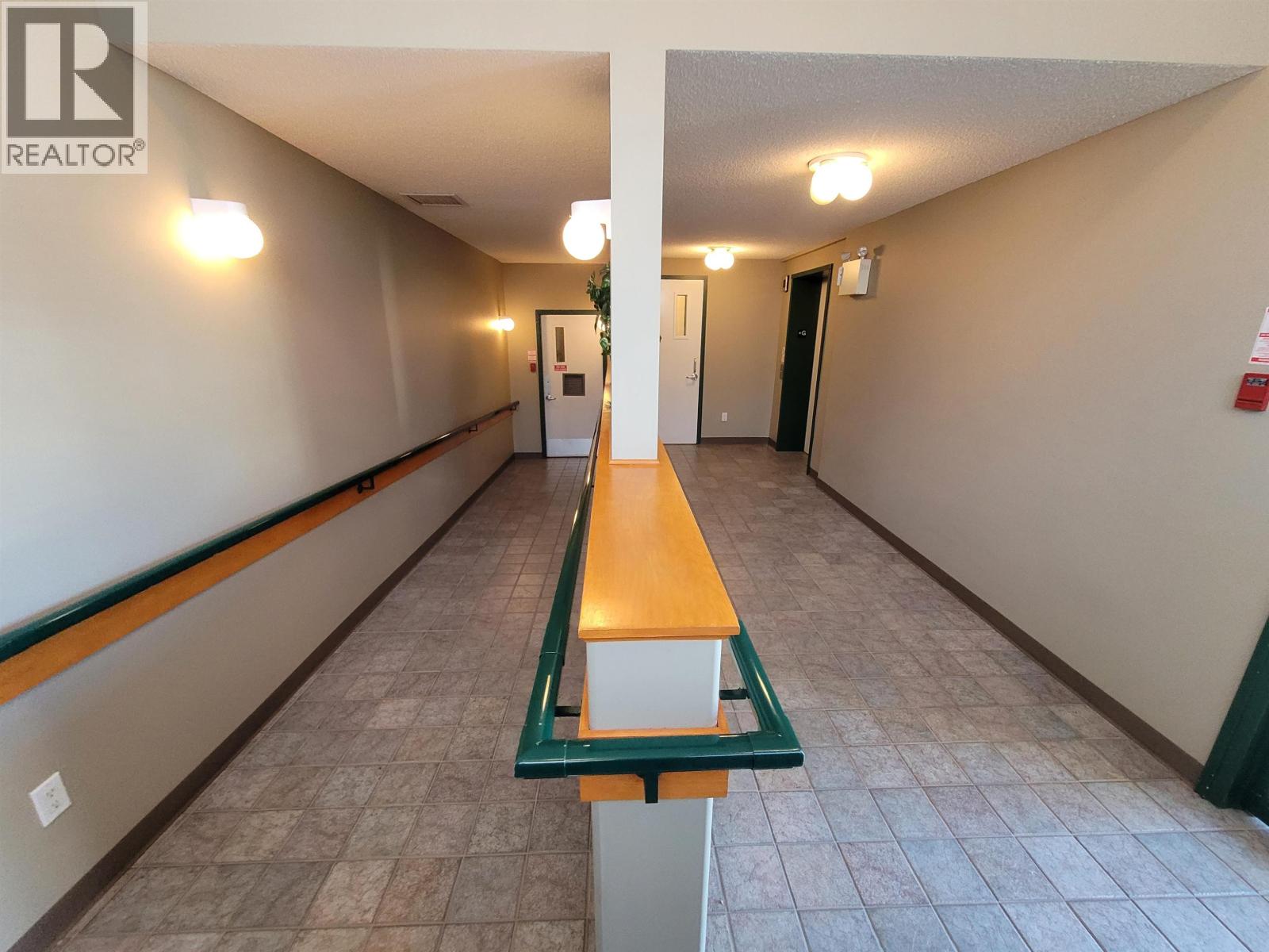 301 1693 6TH AVENUE, Prince George