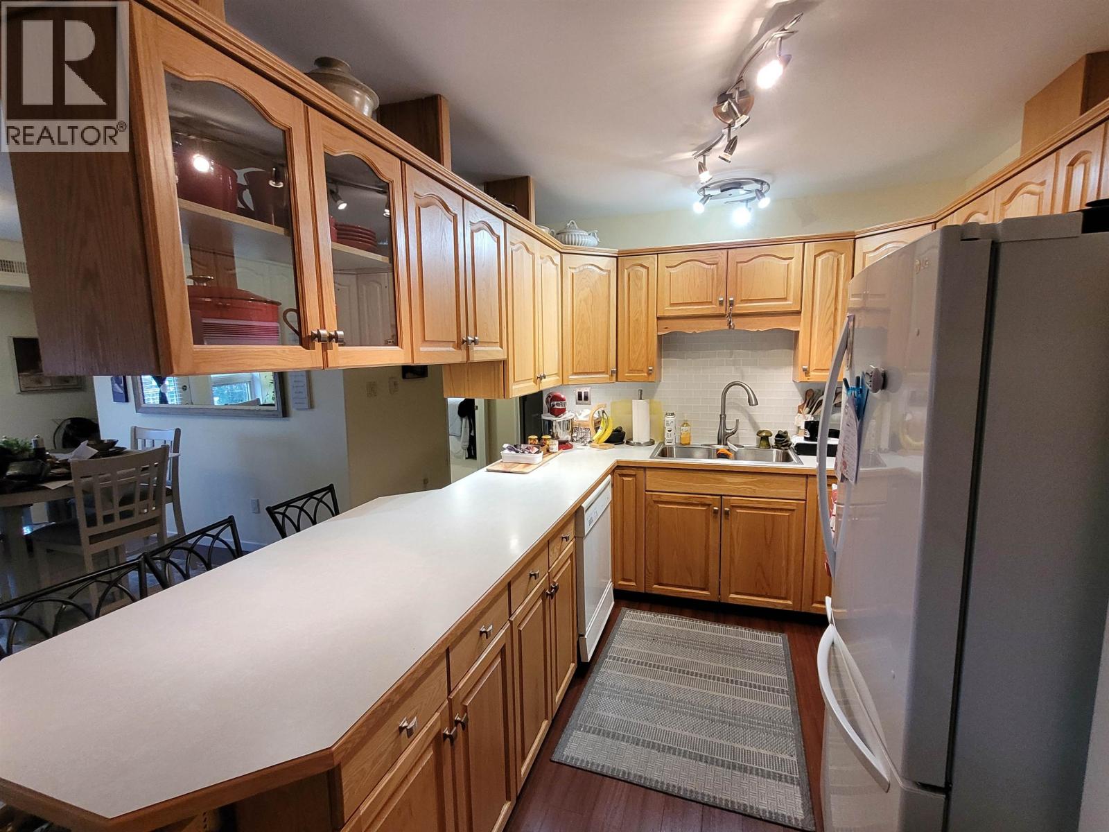 301 1693 6TH AVENUE, Prince George