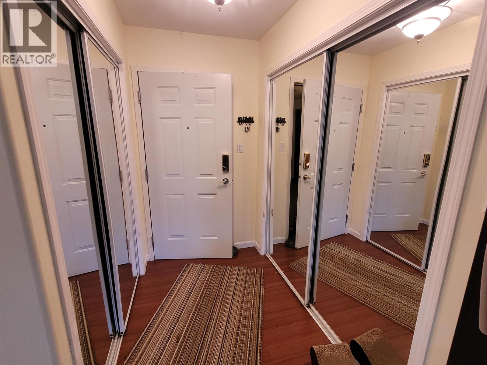 301 1693 6TH AVENUE, Prince George