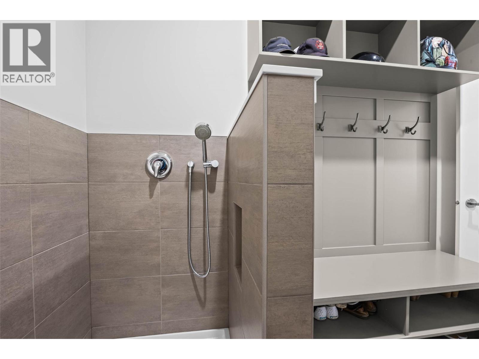 180 Rue Cheval Noir, Kamloops