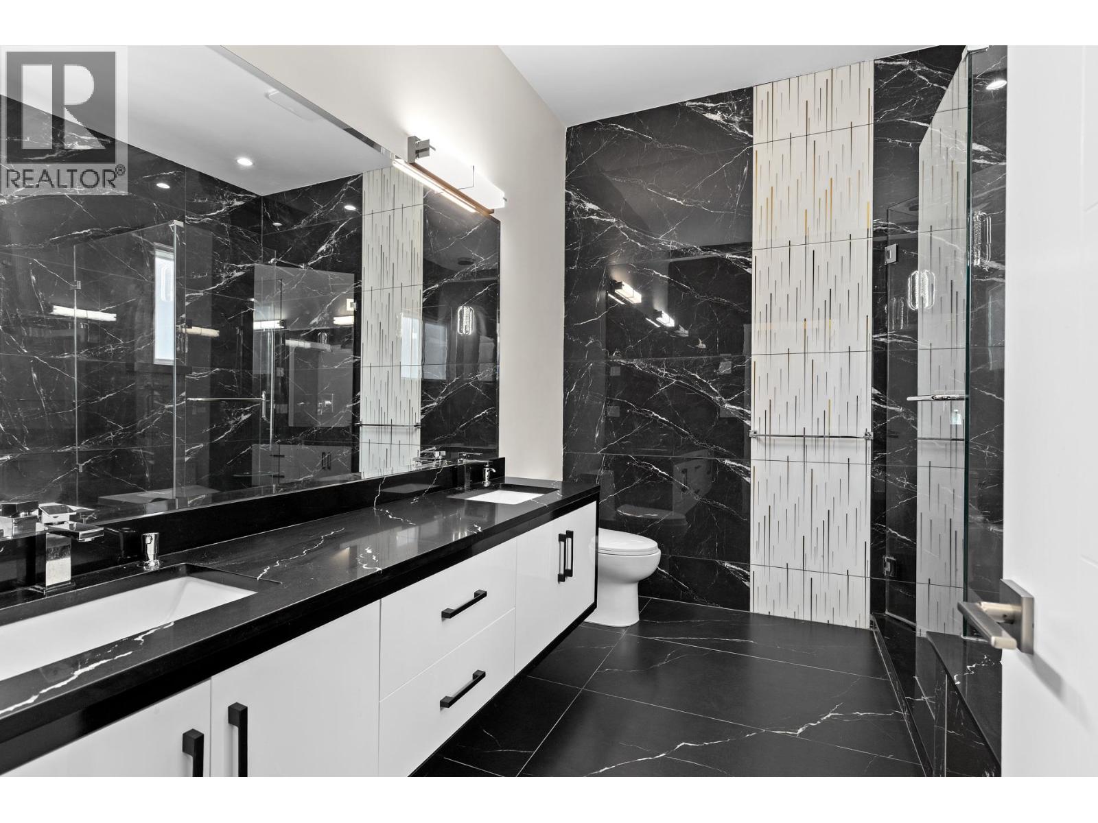 4630 Raymer Road - 32
