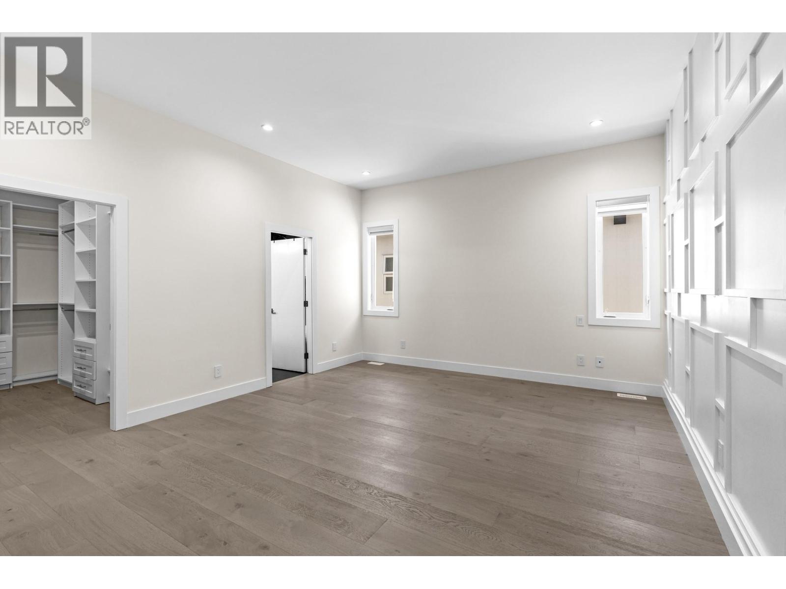 4630 Raymer Road - 29
