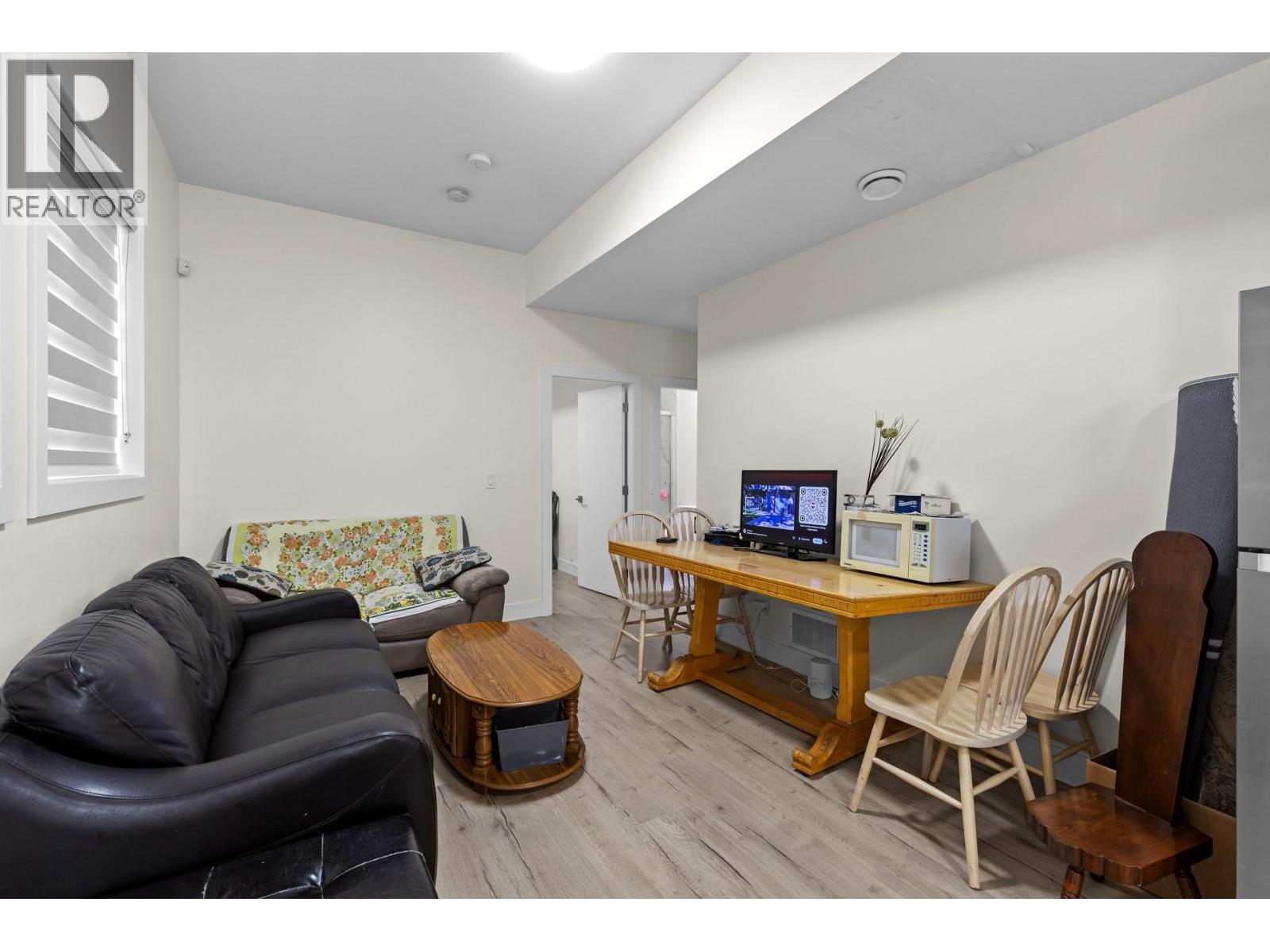 4630 Raymer Road - 46