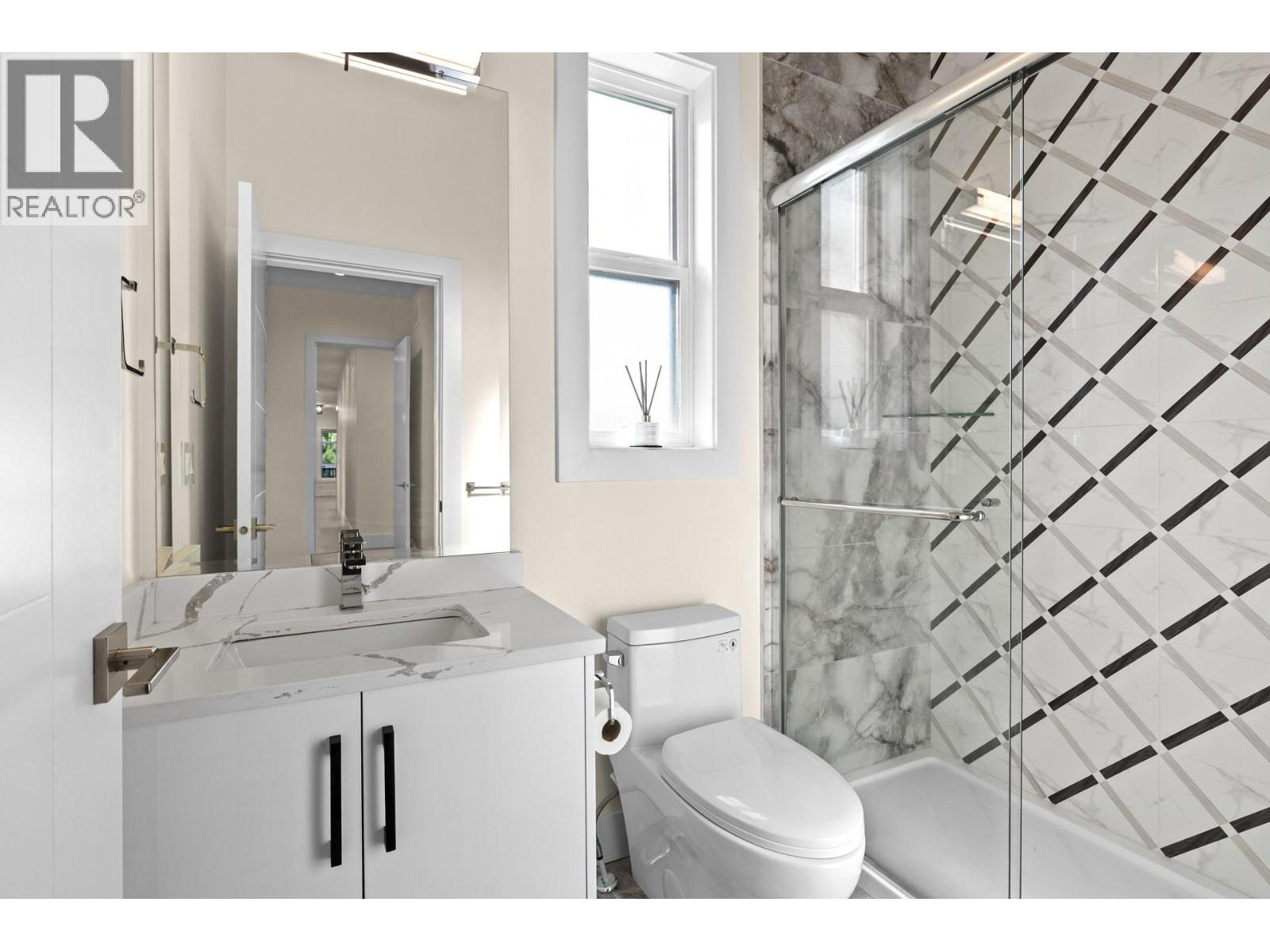  4630 Raymer Road, Kelowna